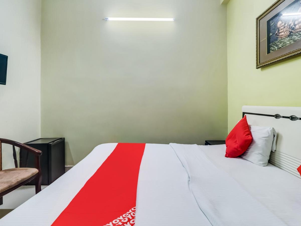 Oyo 82143 Green Park Sapan Ранчи Екстериор снимка