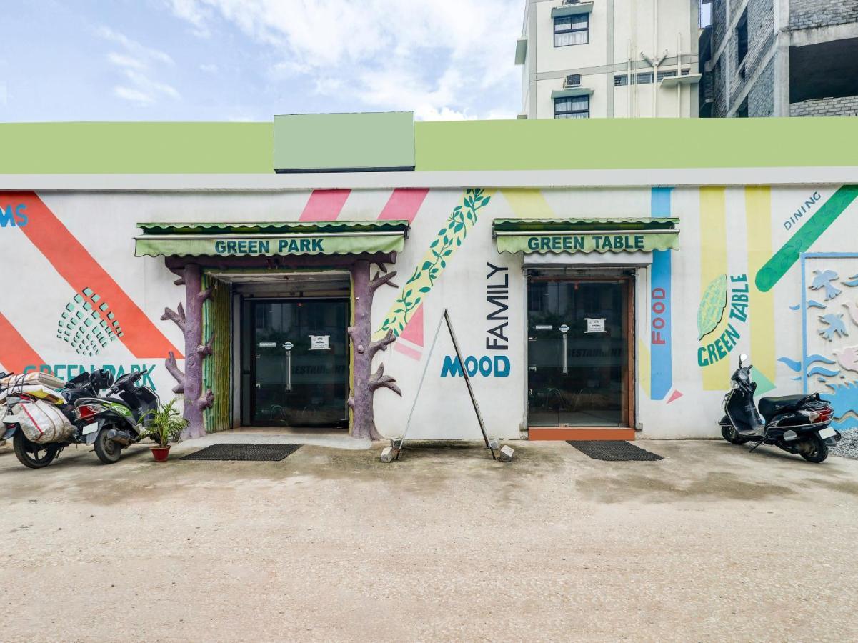 Oyo 82143 Green Park Sapan Ранчи Екстериор снимка