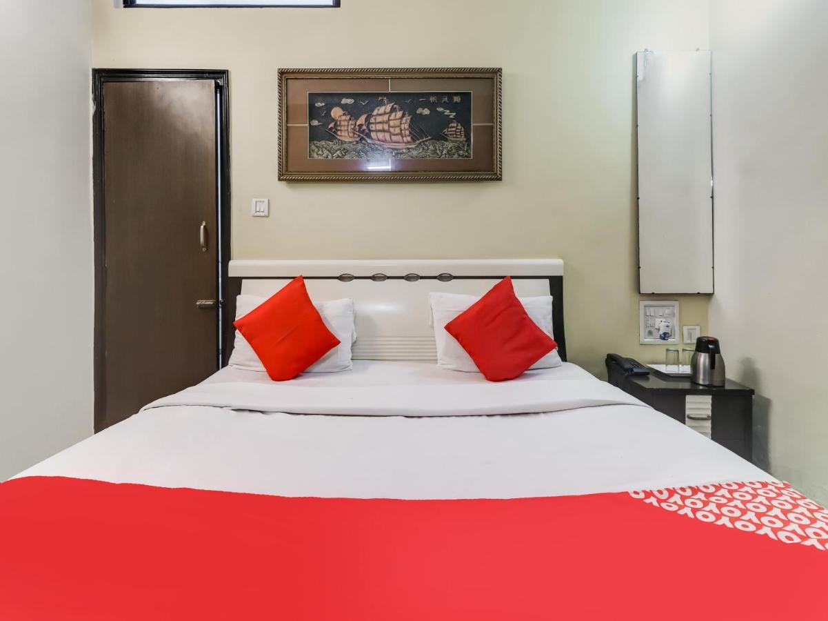 Oyo 82143 Green Park Sapan Ранчи Екстериор снимка
